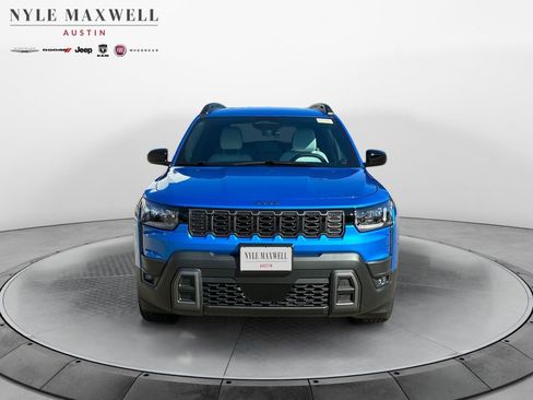 New 2026 Jeep Cherokee Laredo image 18