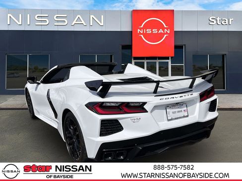 Used 2023 Chevrolet Corvette Stingray Premium Conv w/ Z51 Performance Package image 4
