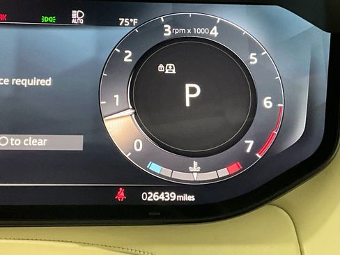 Certified 2023 Land Rover Range Rover SE AWD/4WD image 17