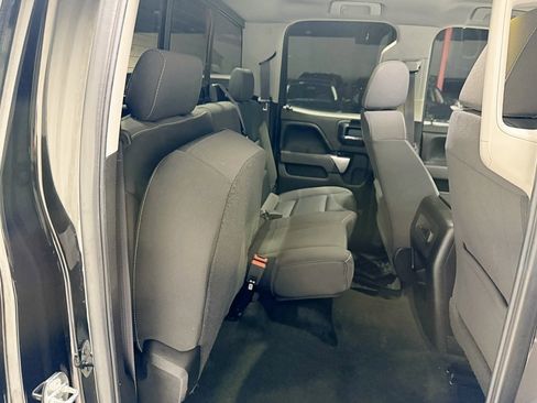 Used 2017 Chevrolet Silverado 1500 LT w/ All Star Edition image 38