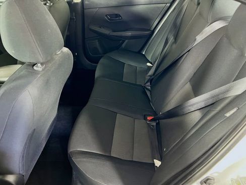 Used 2024 Nissan Sentra SV FWD image 23