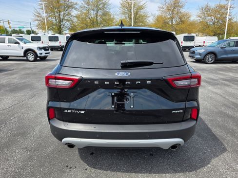 Certified 2023 Ford Escape Active w/ Tech Pack #2 AWD/4WD image 4