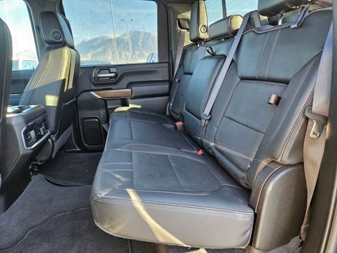 Used 2022 Chevrolet Silverado 3500 High Country w/ Z71 Off-Road Package image 29