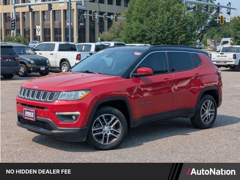 Used 2018 Jeep Compass Latitude w/ Popular Equipment Group AWD/4WD image 1