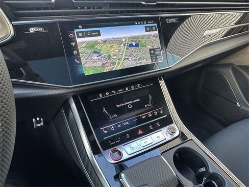 New 2026 Audi SQ8 Prestige image 11