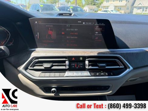 Used 2019 BMW X5 xDrive40i w/ M Sport Package AWD/4WD image 25