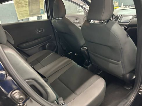 Used 2020 Honda HR-V Sport image 21