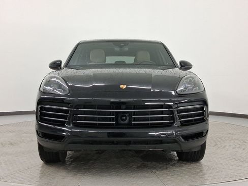 Certified 2023 Porsche Cayenne image 10