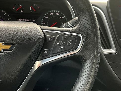 Used 2024 Chevrolet Malibu LT image 12