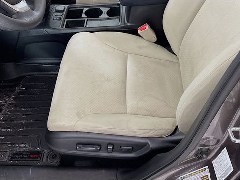 Used 2015 Honda CR-V EX image 16