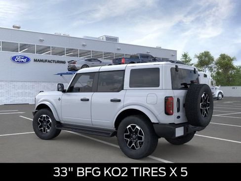 New 2026 Ford Bronco Outer Banks AWD/4WD image 4