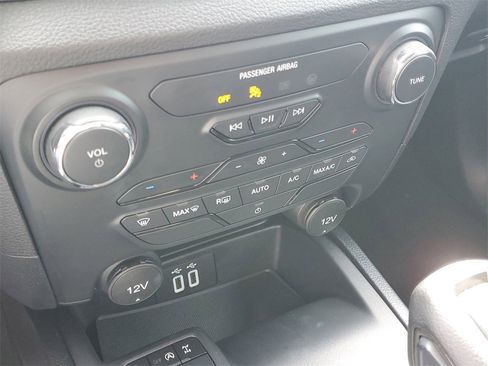 Used 2022 Ford Ranger XLT w/ Tremor Off-Road Package image 32