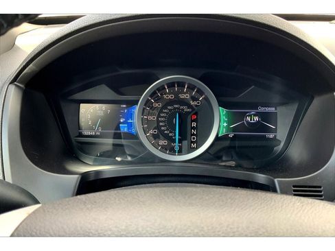 Used 2013 Ford Explorer XLT image 21