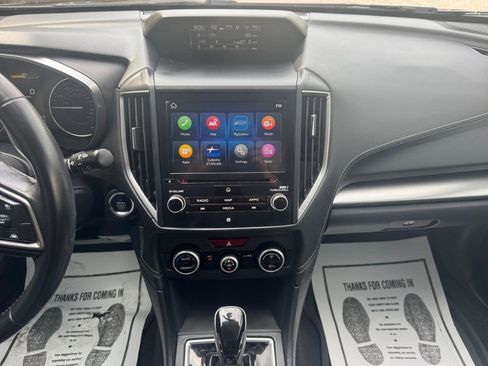 Used 2019 Subaru Impreza 2.0i Limited image 8