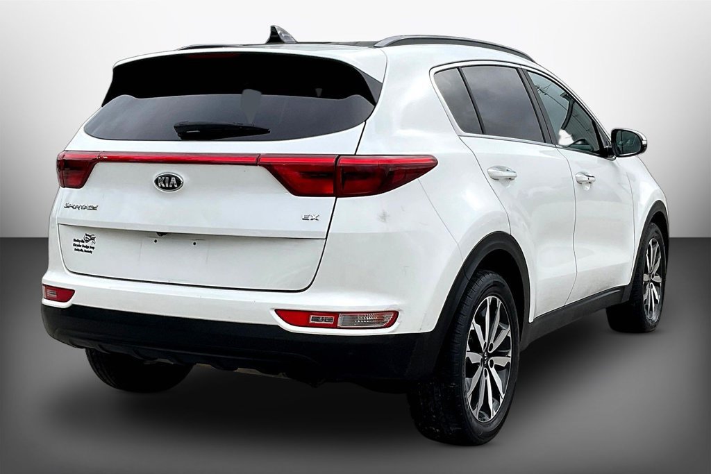 Used 2019 Kia Sportage EX w/ EX Premium Package FWD image 6