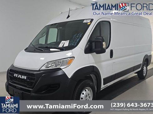 Used 2023 RAM ProMaster 2500 FWD image 1
