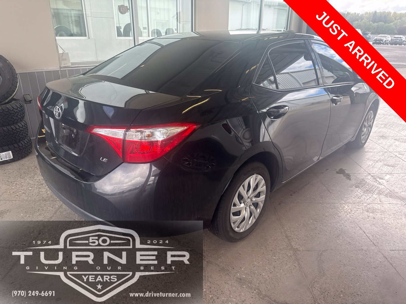Used 2016 Toyota Corolla LE FWD image 4