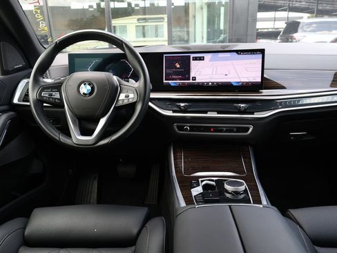 Used 2026 BMW X5 sDrive40i RWD image 26
