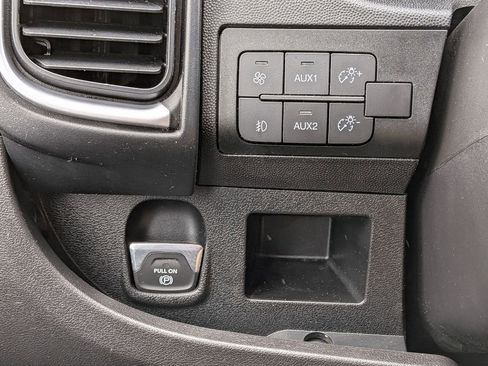 Used 2023 RAM ProMaster 2500 w/ Driver Convenience Group image 13