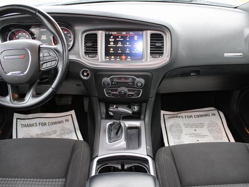 Used 2023 Dodge Charger SXT image 31