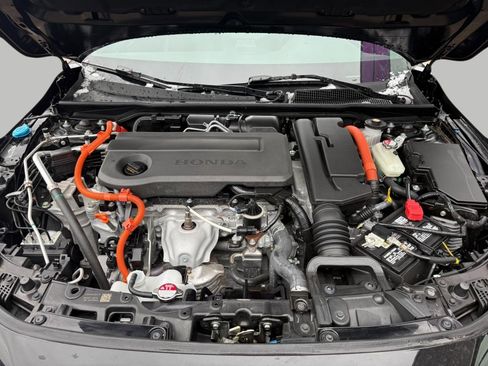 Used 2025 Honda Civic Sport Touring image 14