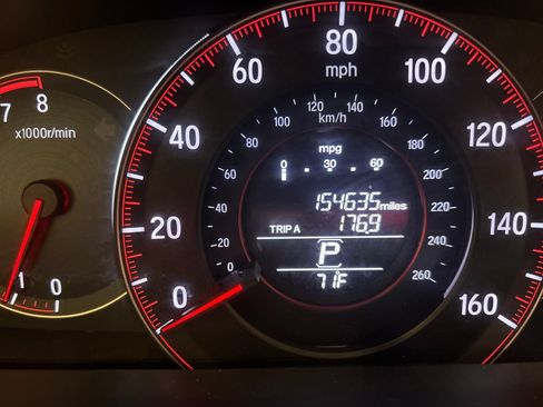 Used 2016 Honda Accord Sport image 12