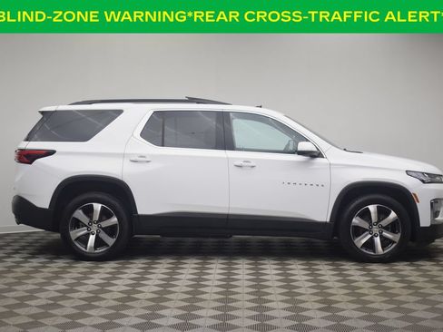 Used 2023 Chevrolet Traverse LT w/ LT Premium Package AWD/4WD image 15