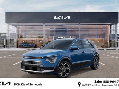 New 2025 Kia Niro SX Touring