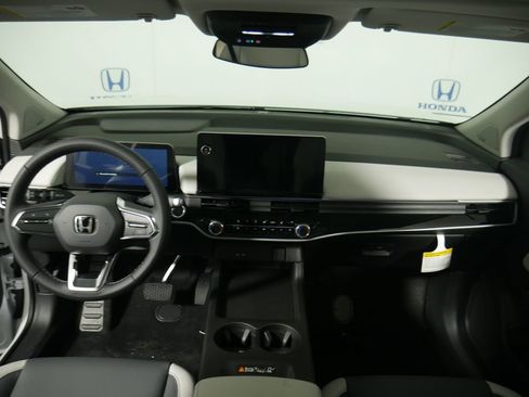 New 2026 Honda Prologue Touring image 11