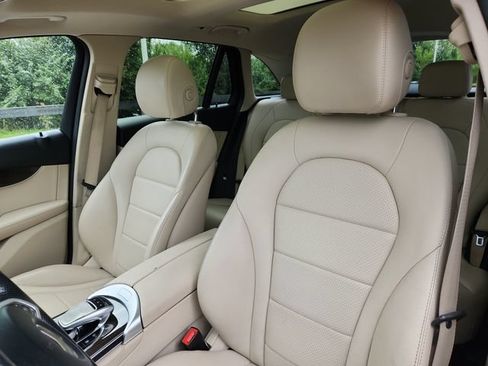 Used 2016 Mercedes-Benz GLC 300 4MATIC image 20