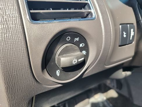 Used 2017 Ford Flex SEL w/ Equipment Group 202A FWD image 19