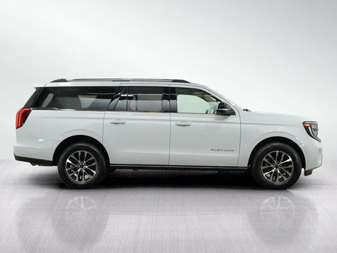 Used 2025 Ford Expedition Max Platinum AWD/4WD image 7