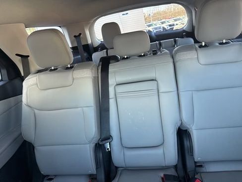 New 2026 Ford Explorer Active w/ Active Comfort Package AWD/4WD image 26