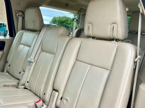 Used 2017 Ford Expedition EL XLT w/ Equipment Group 201A AWD/4WD image 29