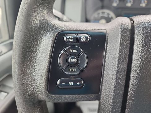 Used 2016 Ford F250 XL w/ Power Equipment Group image 18