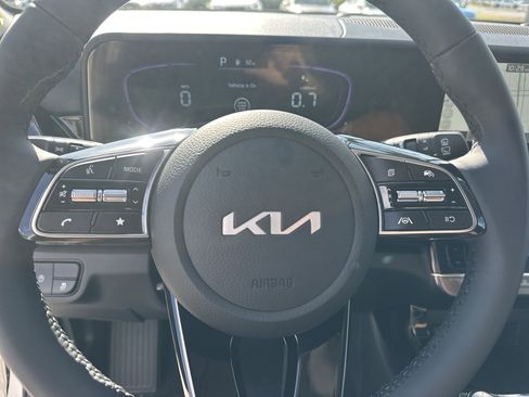 New 2026 Kia Seltos S image 17