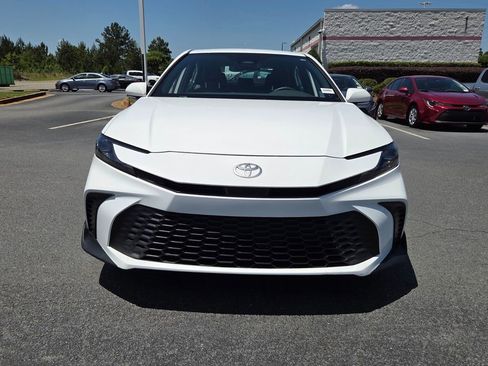 Certified 2025 Toyota Camry SE w/ Convenience Package FWD image 2