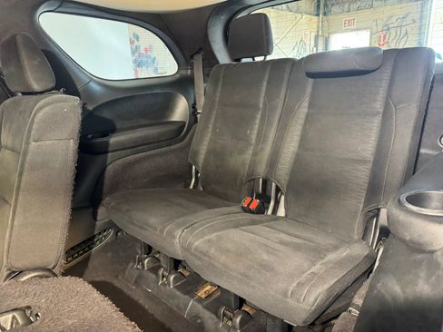Used 2020 Dodge Durango SXT w/ 3rd Row Seating Group RWD image 24