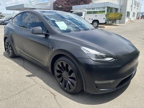 Used 2022 Tesla Model Y Performance AWD/4WD image 8