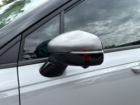 New 2026 Kia Carnival SX Prestige FWD image 22