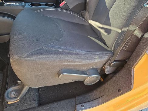 Used 2014 Jeep Wrangler Unlimited Sahara AWD/4WD image 14