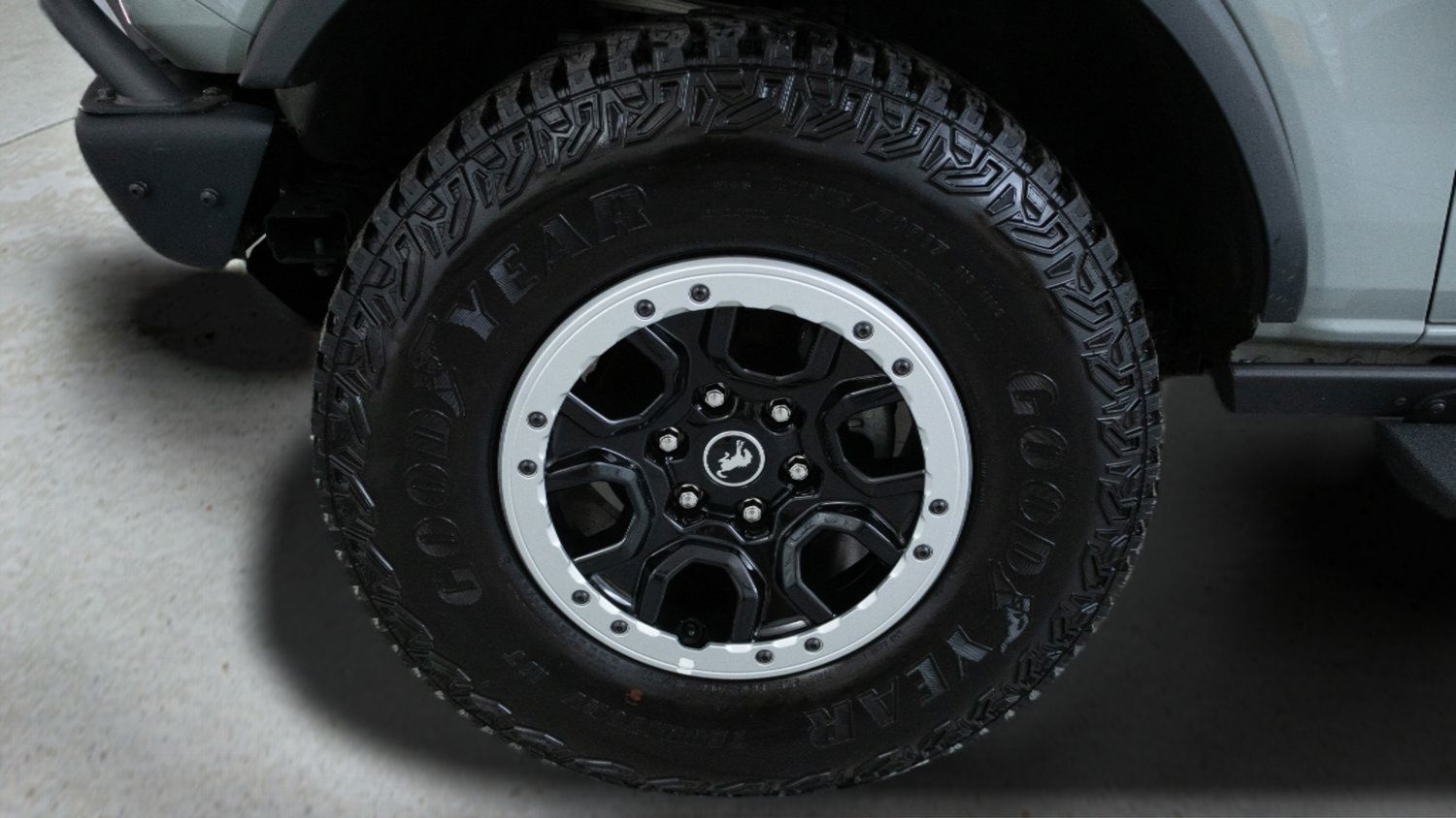 Used 2024 Ford Bronco Badlands AWD/4WD image 9