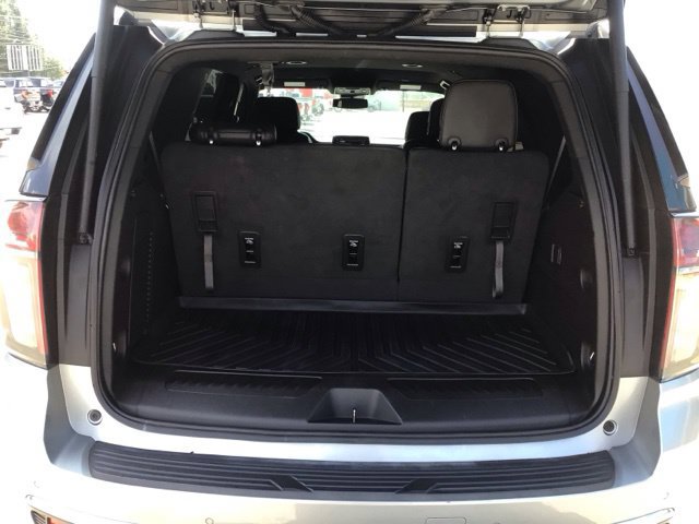 Used 2024 Chevrolet Tahoe LT RWD image 5