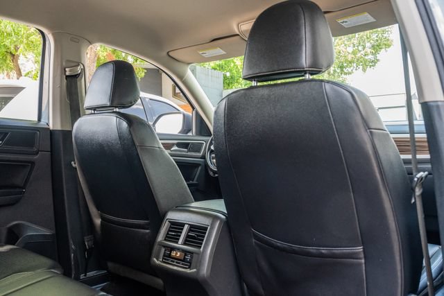 Used 2021 Volkswagen Atlas SE w/ Towing Package AWD/4WD image 40