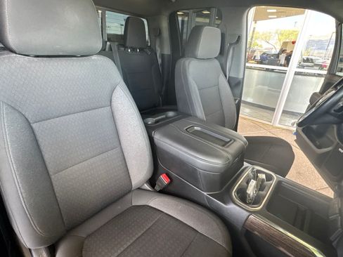 Used 2022 GMC Sierra 1500 Elevation AWD/4WD image 13