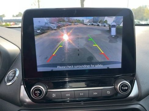 Used 2020 Ford EcoSport SES image 29