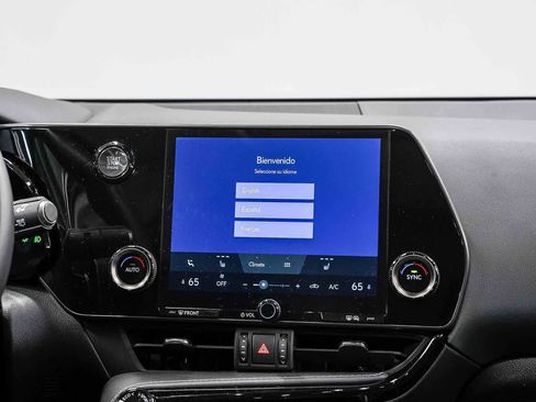 Used 2025 Lexus NX 250 FWD image 14