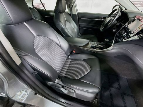 Certified 2022 Toyota Camry SE image 28