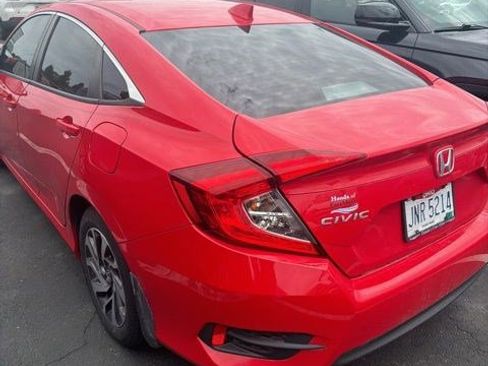Used 2018 Honda Civic EX image 8