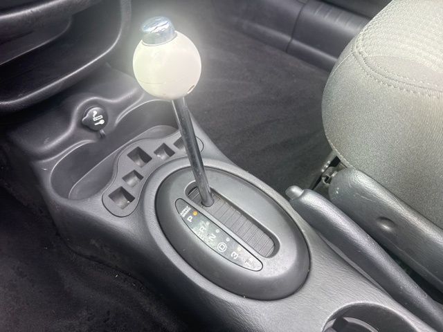 Used 2005 Chrysler PT Cruiser Touring FWD image 23
